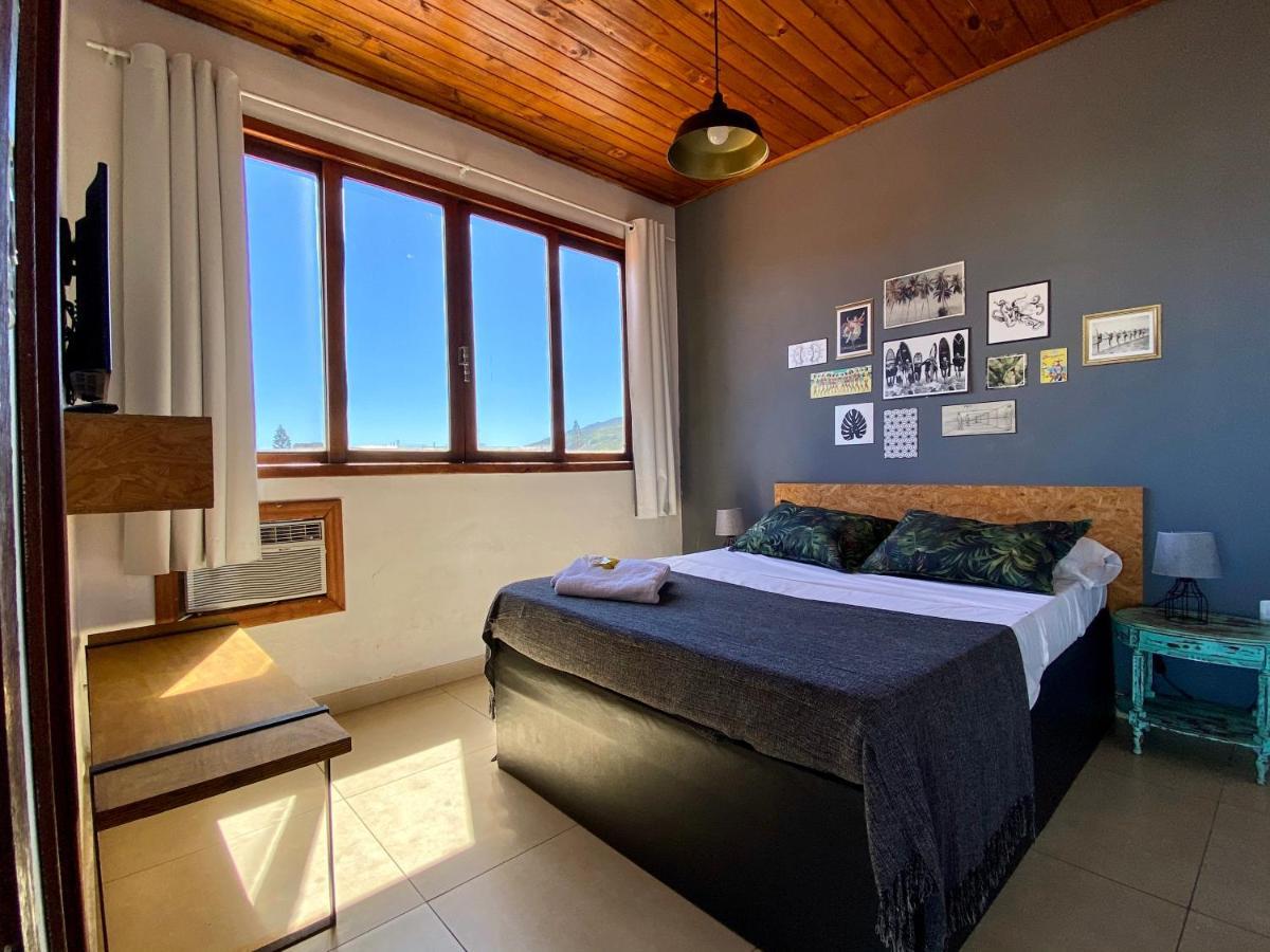 A Coroa Hostel & Suites Арраял-ду-Кабу Екстер'єр фото