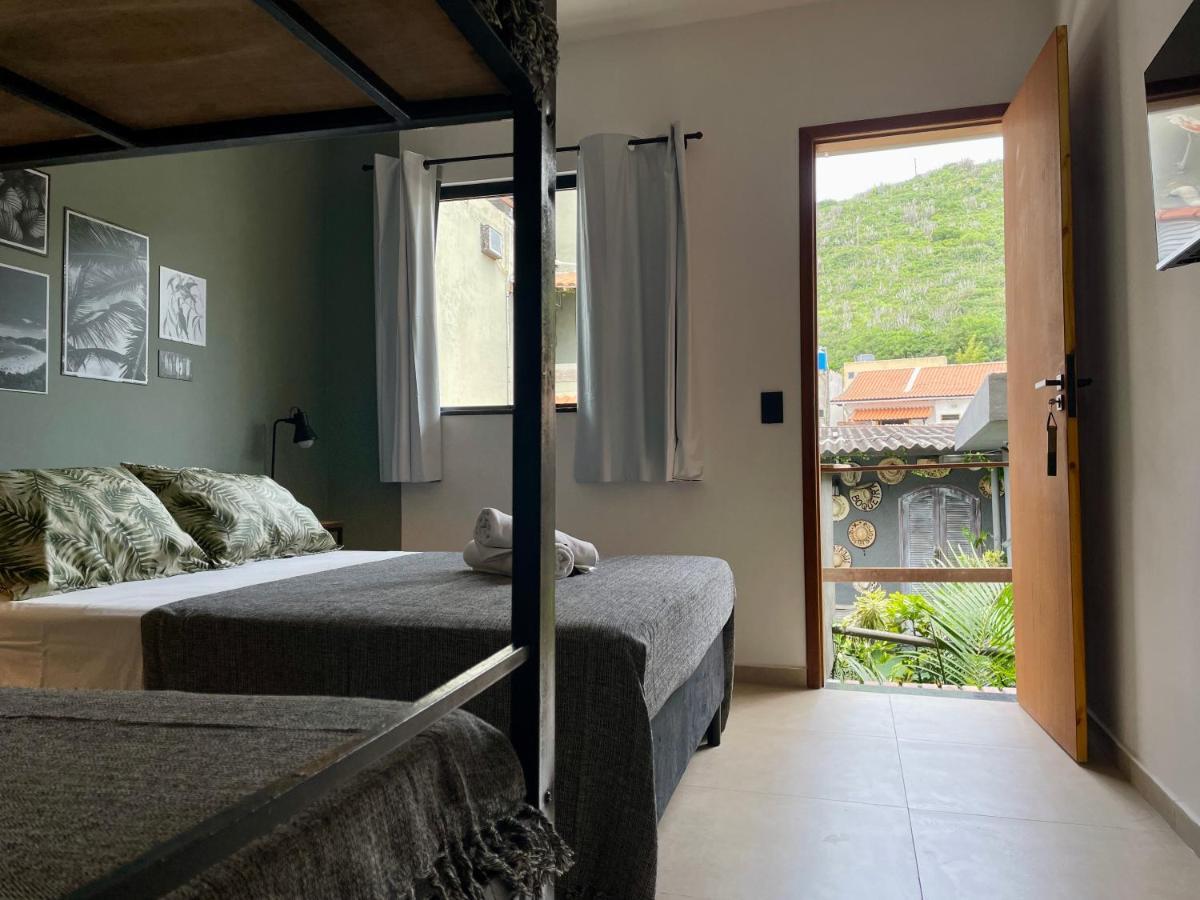A Coroa Hostel & Suites Арраял-ду-Кабу Екстер'єр фото