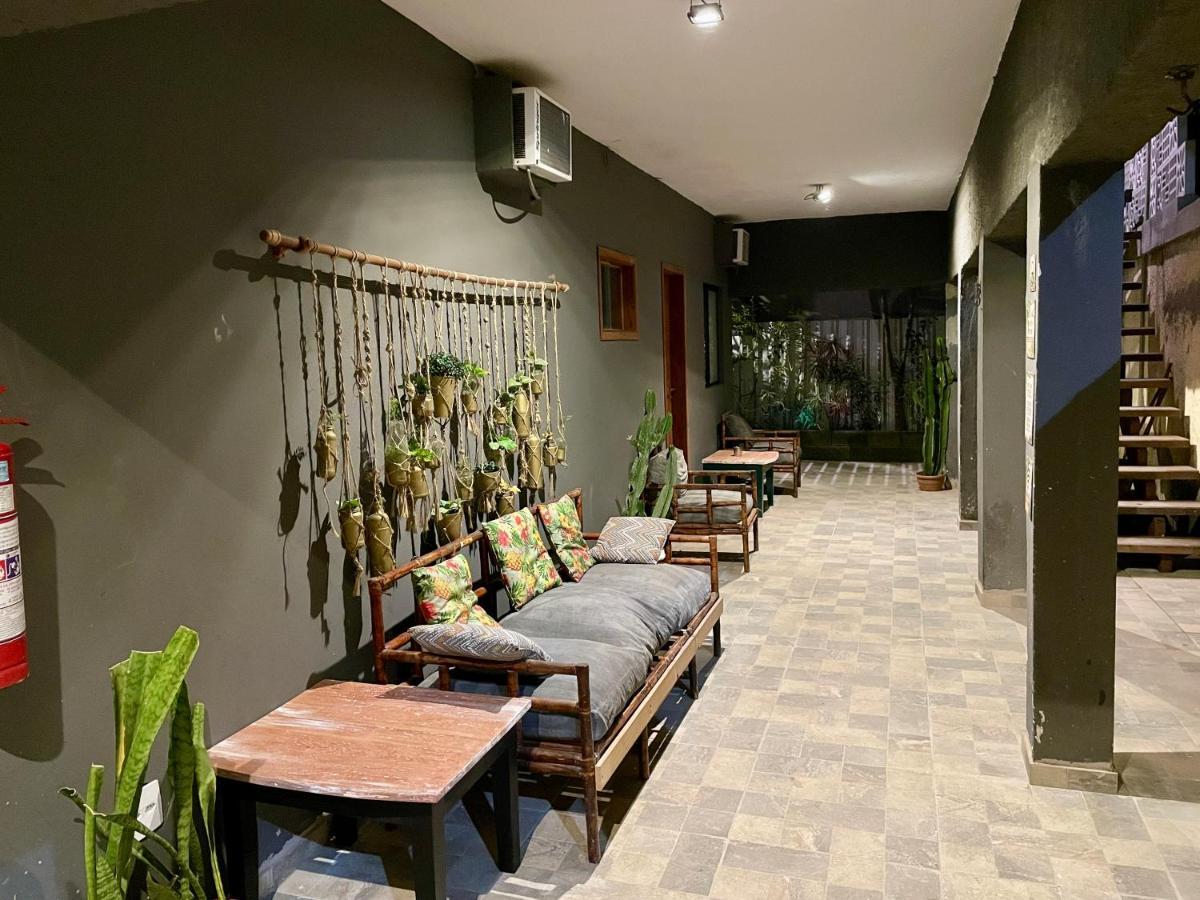 A Coroa Hostel & Suites Арраял-ду-Кабу Екстер'єр фото