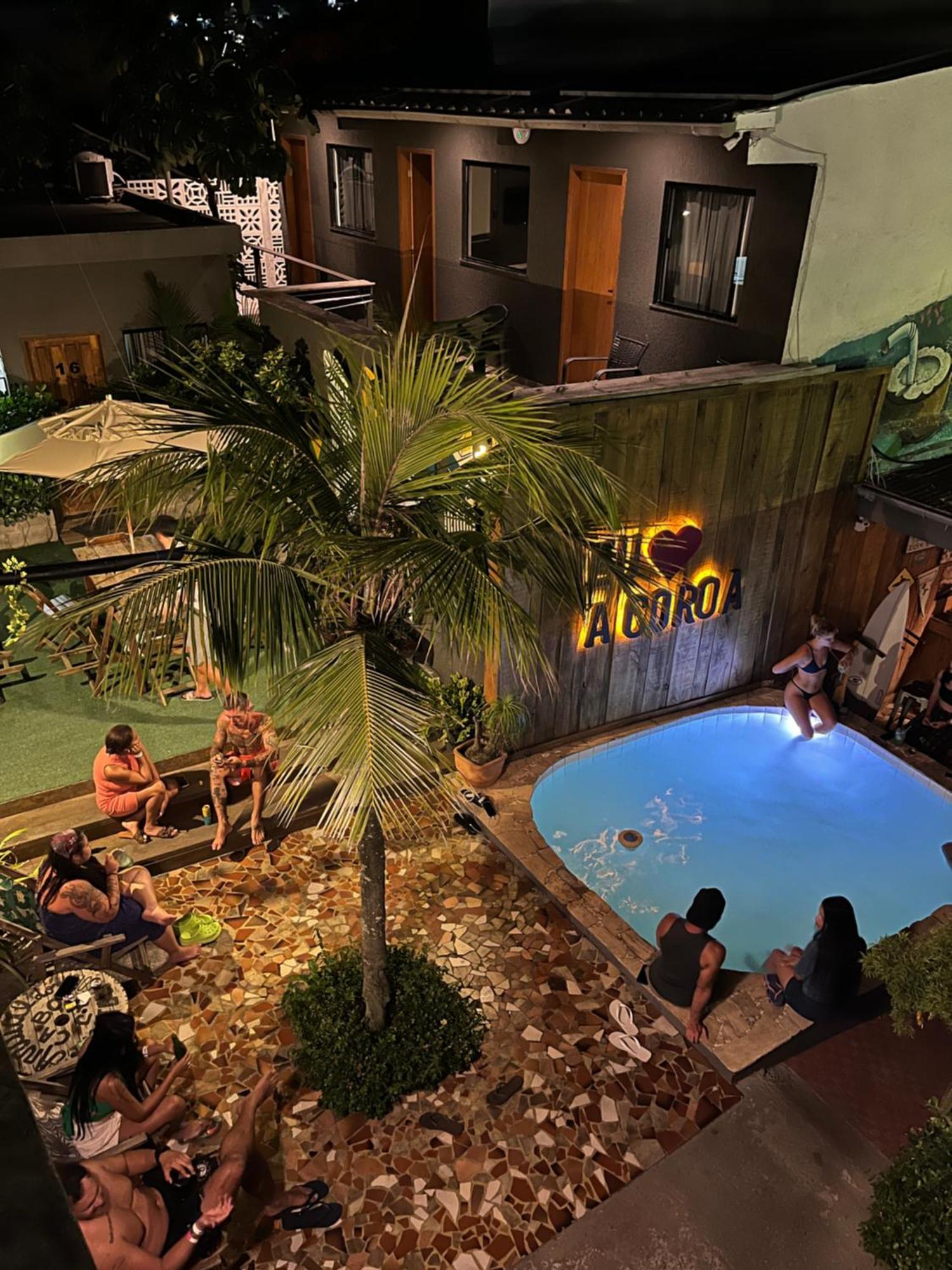 A Coroa Hostel & Suites Арраял-ду-Кабу Екстер'єр фото