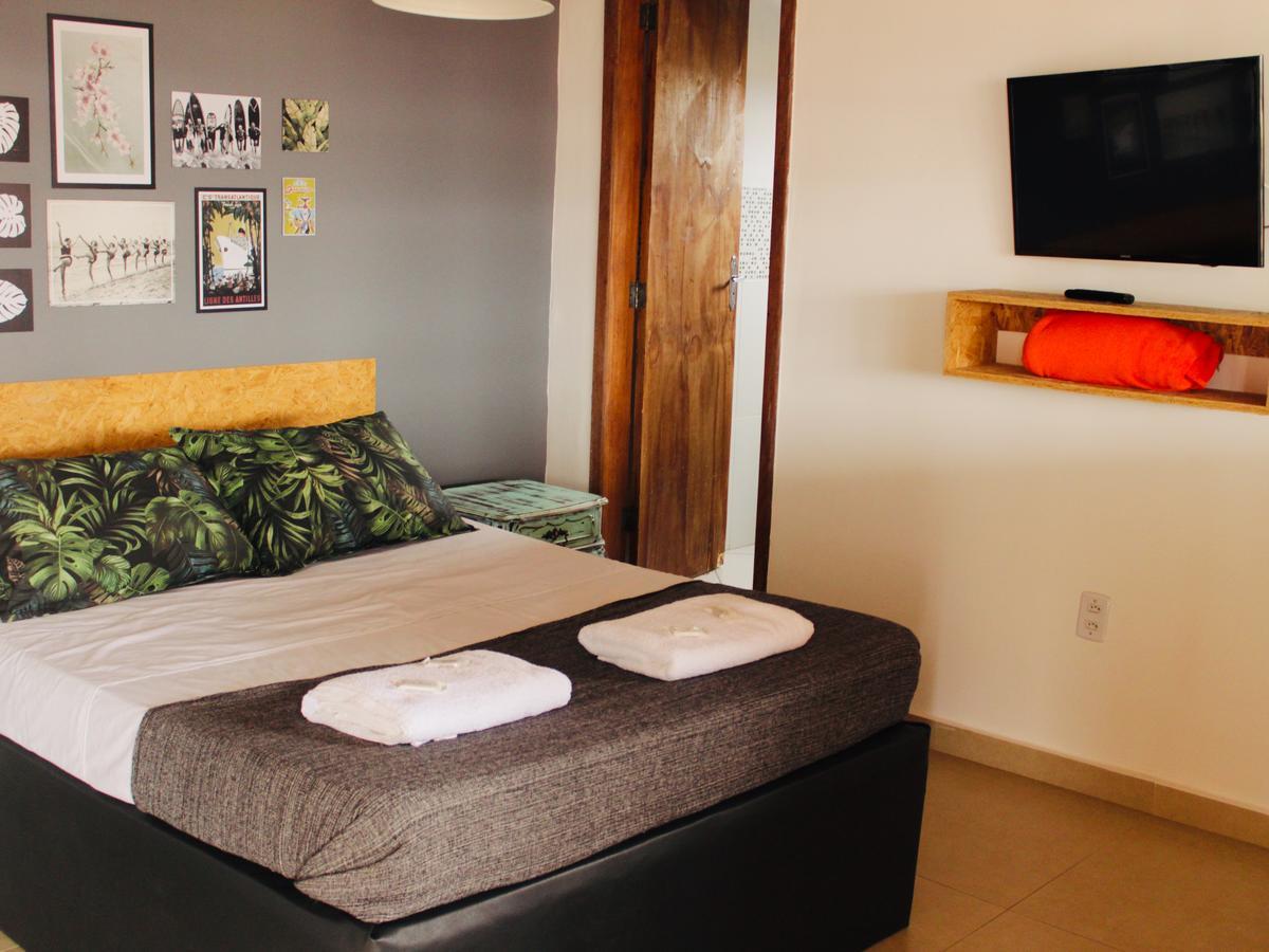 A Coroa Hostel & Suites Арраял-ду-Кабу Екстер'єр фото